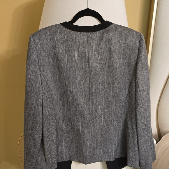 Preston & York Gray and Black Blazer Modern Collarless Design - Picture 5 of 11